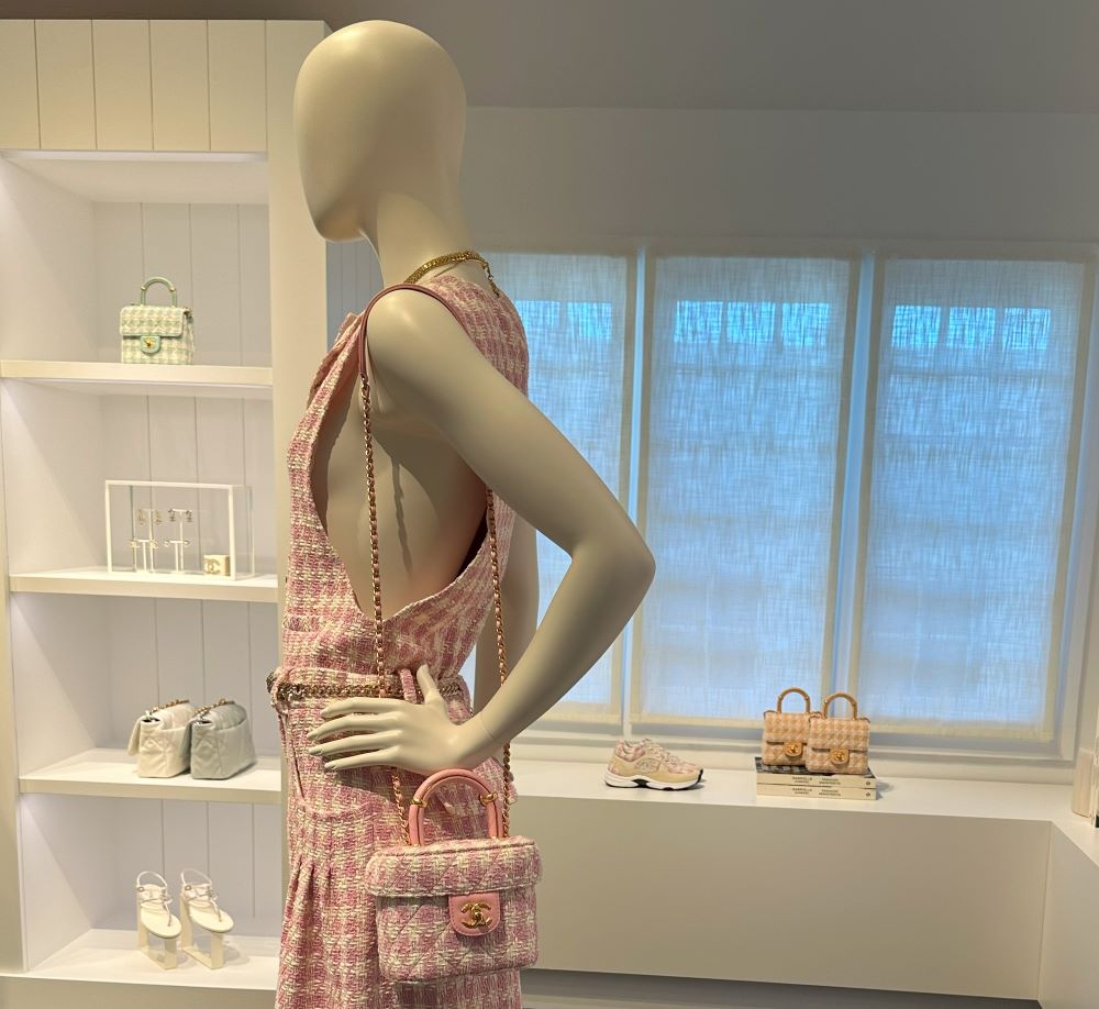 An INSIDE LOOK at the CHANEL SHOP