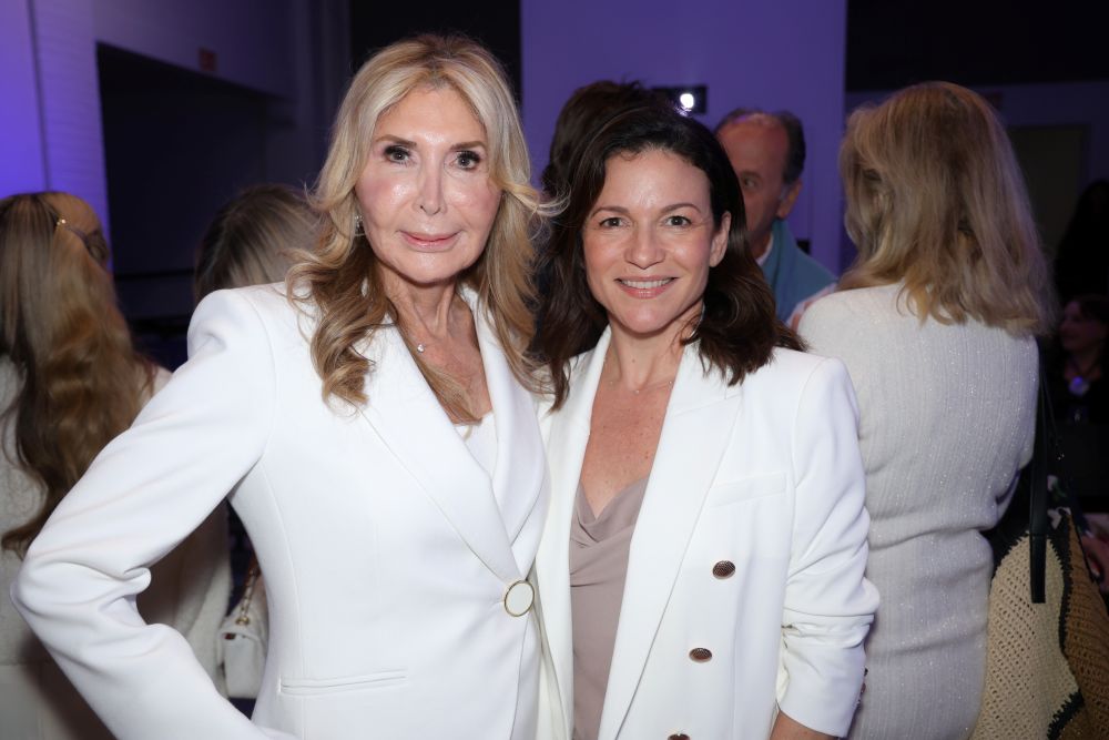 Cheri Kaufman, the interlocutor, and Lisha DeFreitas (Photo credit: Rob Rich/Society Allure)